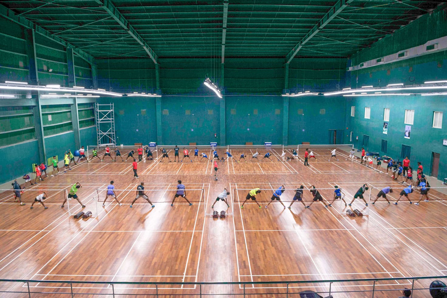 8 Badminton Courts